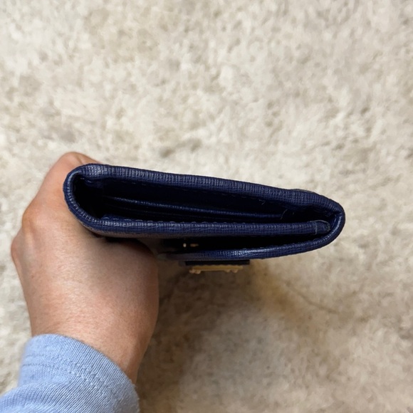 NWOT Dooney & Bourke Dark Blue Saffiano Continental Wallet - Picture 4 of 12